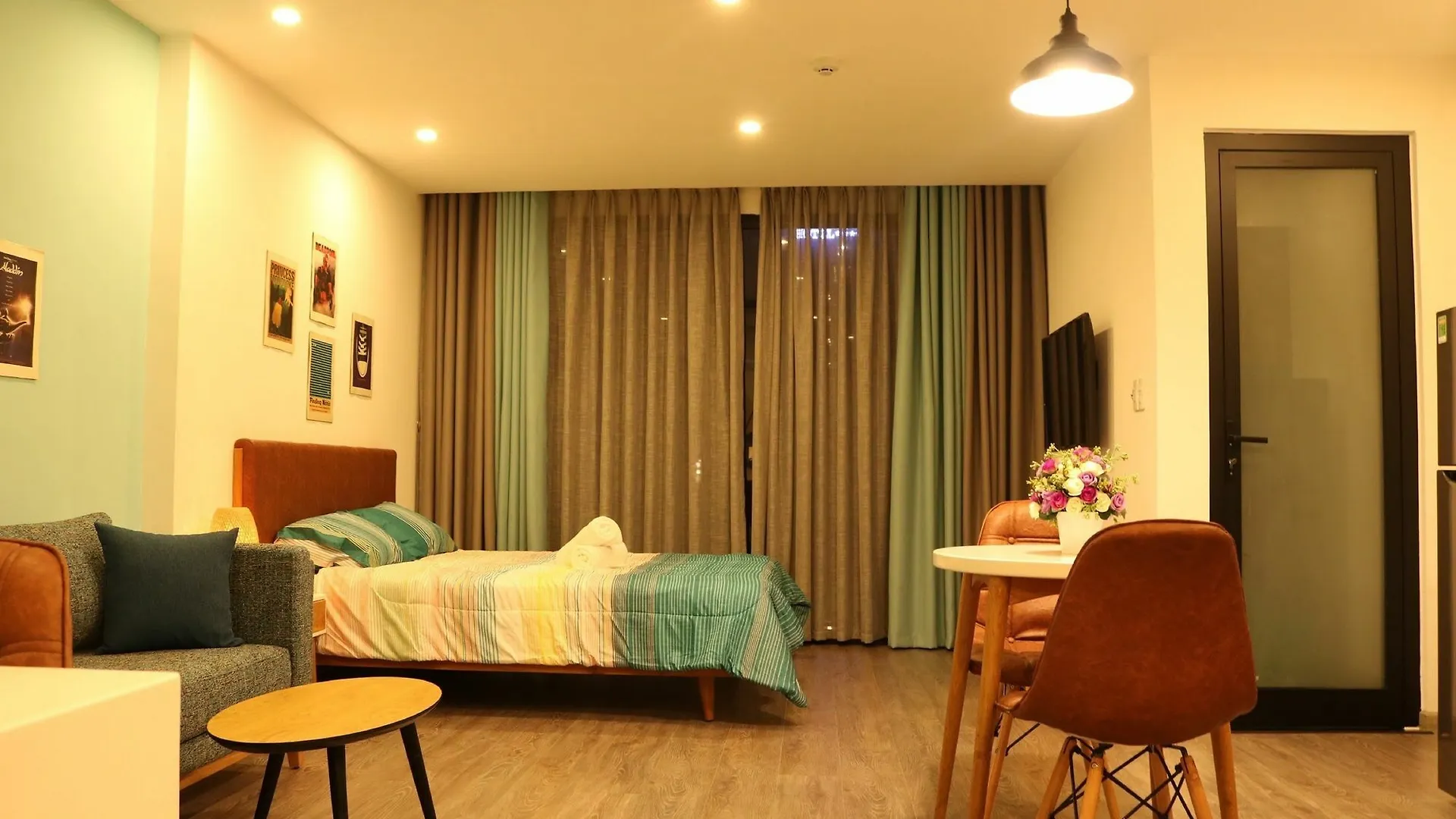 Charming Beauty Homestay Дананг 0*,